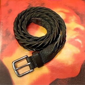 John Varvatos Mens leather woven belt 38. NWT